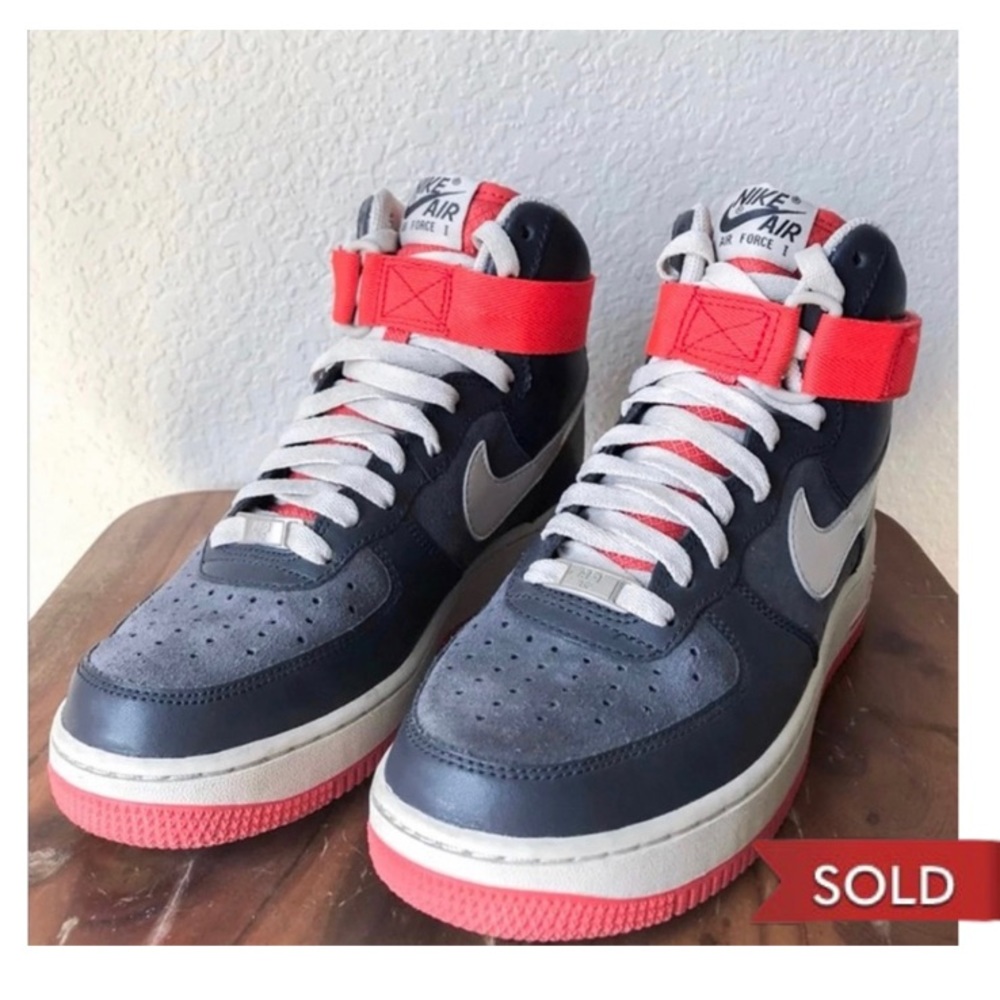 Nike Air Force 1